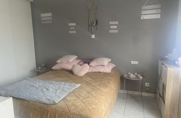BOURG-LÈS-VALENCE – GRAND APPARTEMENT AVEC TERRASSE, JARDIN ET CLIMATISATION — photo 3