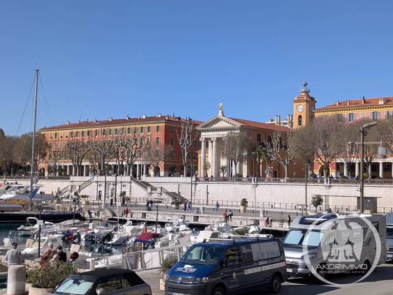 Superbe 3 pièces meublé avec vue mer sur le Port à Nice — photo 1