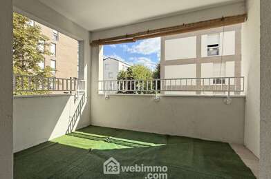 Appartement 3 pièces 239200 €