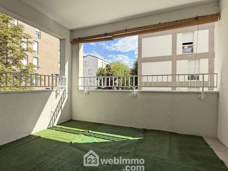 Appartement - 63m² - Neuilly-sur-Marne — photo 1