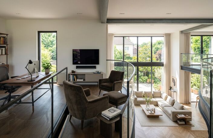 RARE & EXCEPTIONNEL – LOFT EN DUPLEX DE 8 PIÈCES AVEC JARDIN PRIVATIF (148 M² HAB. / 248 M² UTILES) — photo 5
