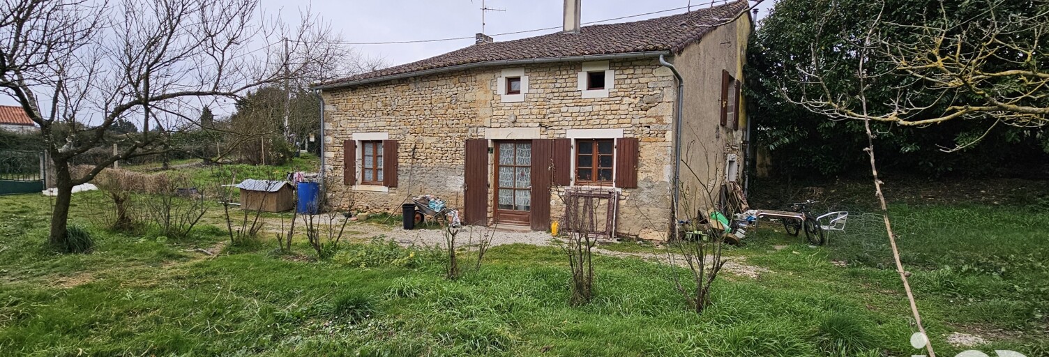 Maison 5 Pièces 103 m² à vendre à Les Adjots (16700)