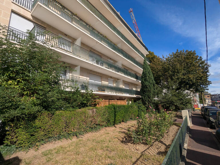 Beau studio terrasse — photo 1