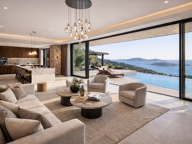 * INCROYABLE VUE SUR LA BAIE DU RAYOL - VILLA T5 AVEC PISCINE A DEBORDEMENT — photo 2