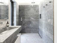 DERNIERE LOT A SAINT RAPHAEL: T4 EN DERNIER ETAGE AVEC 25 M² DE TERRASSE EXPOSEE SUD — photo 3