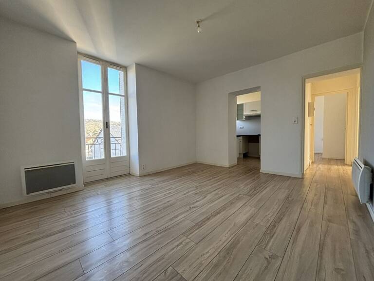 Appartement T2/T3 avec garage proche Centre-Ville ESPALION — photo 1