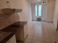 À LOUER   Charmant studio de 22 m2  à Clermont-l'Hérault — photo 2
