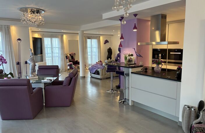 APPARTEMENT D'EXCEPTION 194 M² . 3 chambres — photo 2