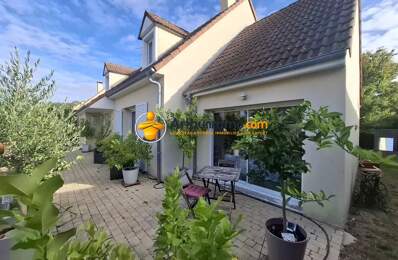 BELLE MAISON FAMILIALE AVEC GARAGE, PISCINE ET TERRAIN DE 1 000 M² — photo du bien