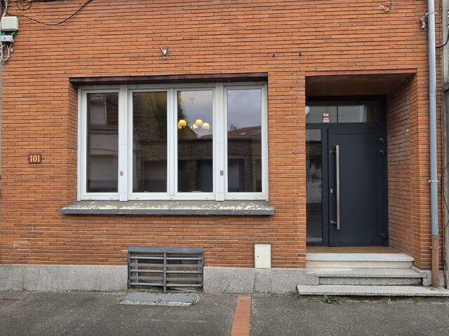 Vente Maison de ville 9 pièces — photo du bien