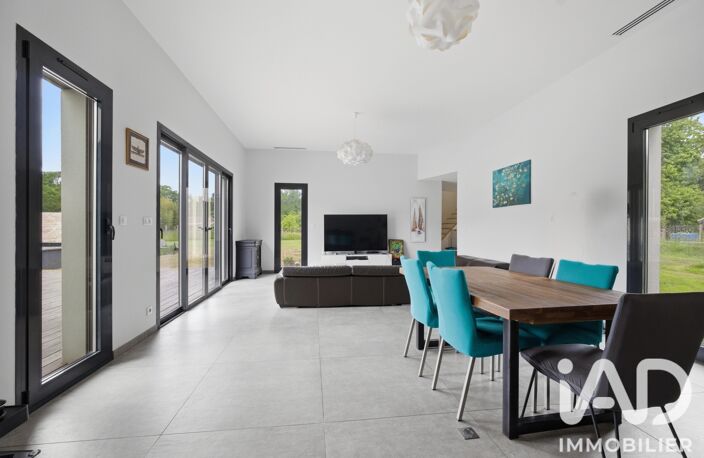 Vente Maison/villa 5 pièces — photo 4