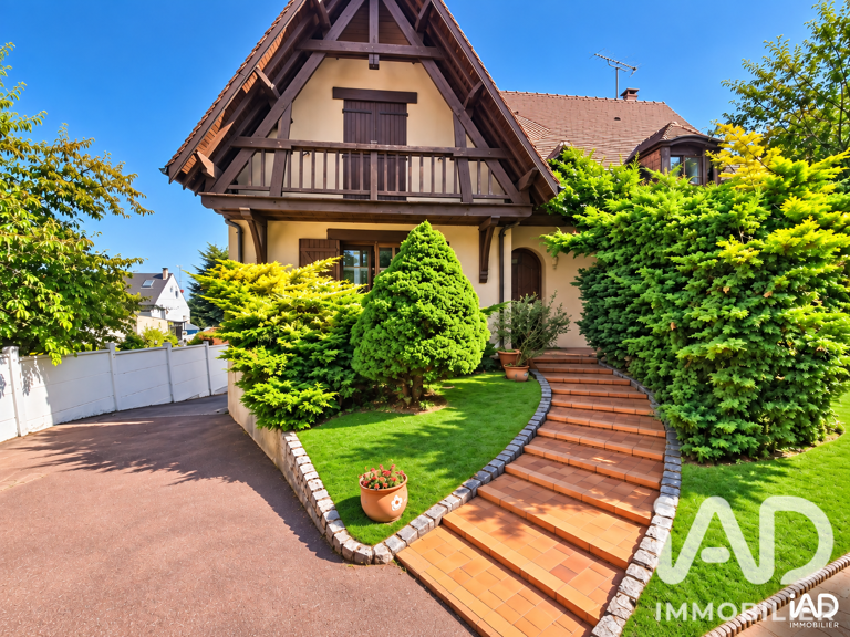 Vente Maison traditionnelle 7 pièces — photo 1