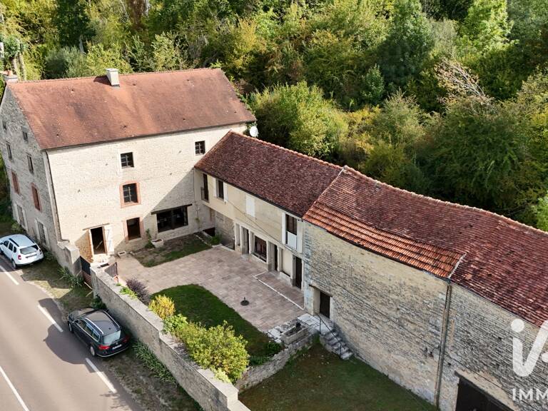 Vente Maison/villa 7 pièces — photo 1