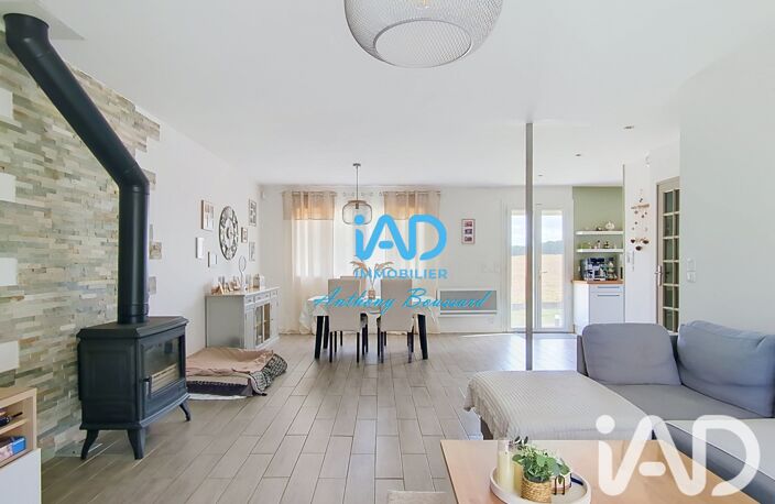 Vente Maison/villa 7 pièces — photo 2