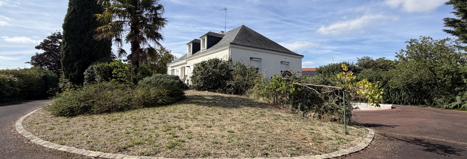 Maison 6 Pièces 164 m² à vendre à Irais (79600)