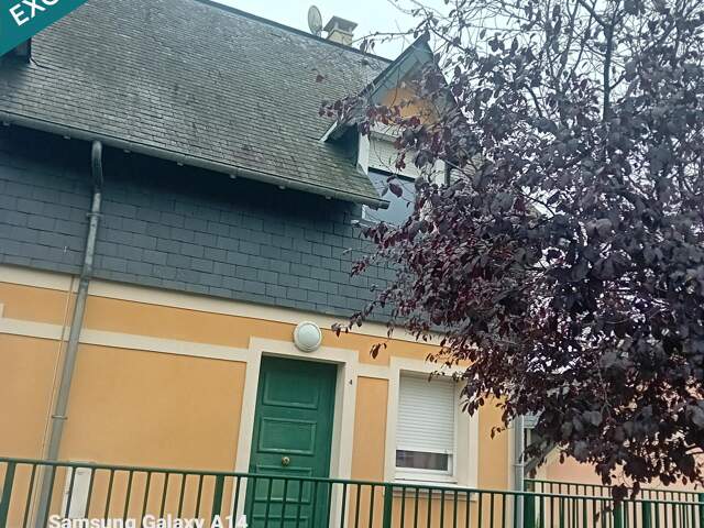 Charmante Maison  située sur les hauteurs de Trouville sur mer,composée de 3 Pieces et deux Chambres un terrain clos. fermé — photo du bien