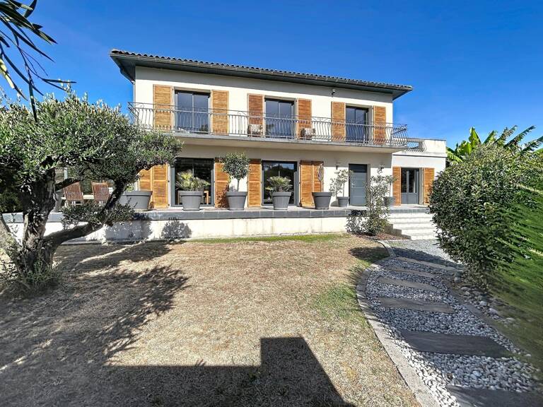 Maison individuelle familiale — photo 1