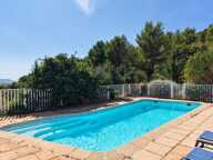 BANDOL  PROPRIÉTÉ D'EXCEPTION  VUE DOMINANTE  260 M²  TERRAIN DE 5 000 M²  PISCINE  DÉPENDANCES — photo 3