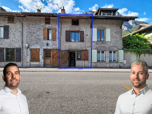 MAISON DE VILLAGE A VENDRE - CROLLES - 38920 - 3 CHAMBRES - — photo du bien