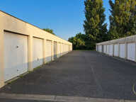 GARAGE à Villenave D'Ornon — photo 2