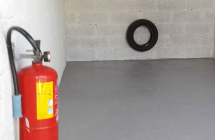 GARAGE à Villenave D'Ornon — photo 3