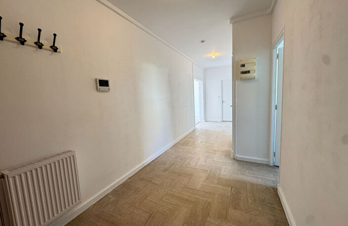 Appartement Angouleme 3 pièce(s) 79 m2 — photo 4