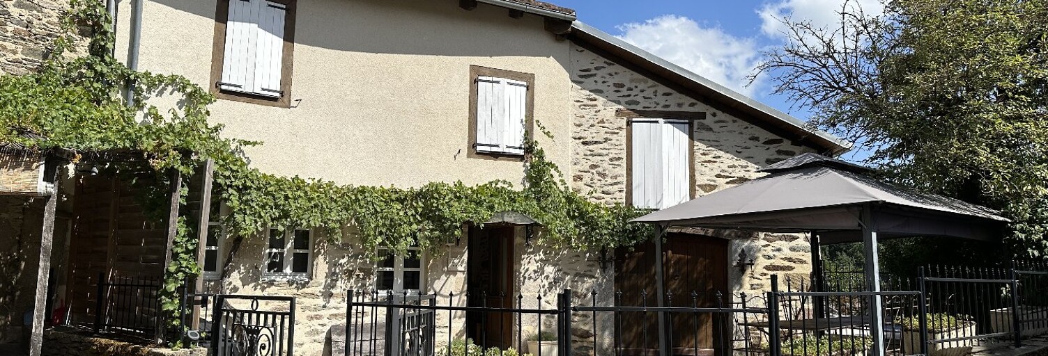 Maison 8 Pièces 144 m² à vendre à Leynhac (15600)