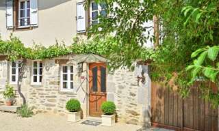 Maison 8 Pièces 171 m² à vendre à Leynhac (15600)