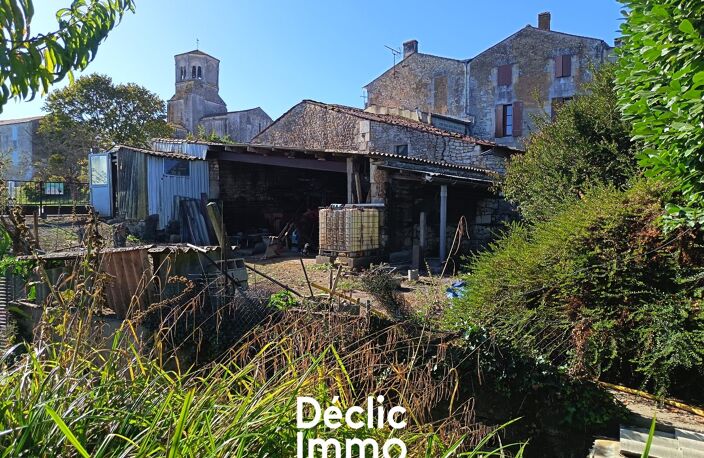 Saint Sulpice d'Arnoult, Dépendances pouvant être transformées en Habitation... — photo 3