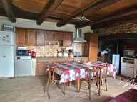 Molompize  Maison en pierre avec dépendances — photo 3