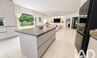 Maison 6 Pièces 145 m² à vendre à Saint-Seurin-sur-l'Isle (33660)