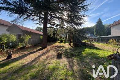 Terrain  135000 €