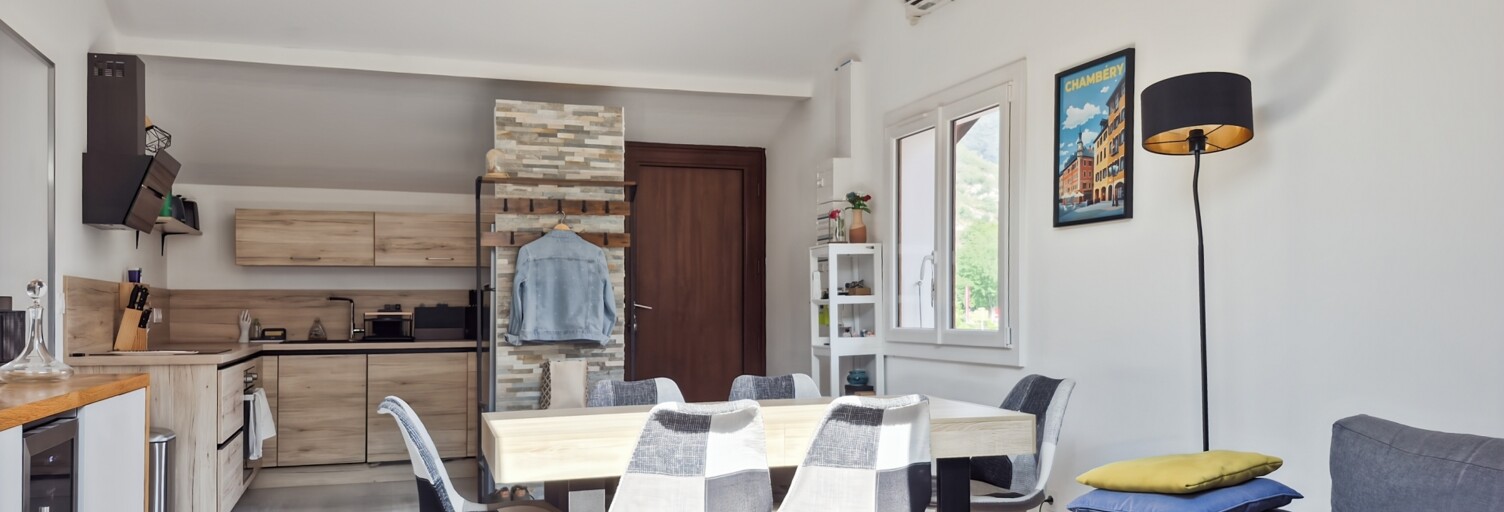 Appartement 3 Pièces 52 m² à vendre à Saint-Jeoire-Prieuré (73190)