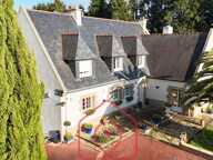Concarneau  Demeure de style breton de 260 m² utiles sur un terrain clos de 6500m2 — photo 3