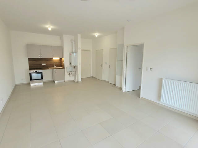 Grand  T2 La Duranne résidence neuve terrasse — photo du bien