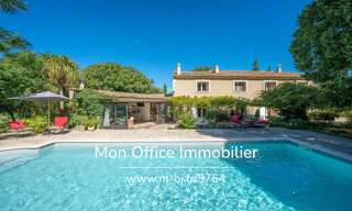 Maison 9 Pièces 300 m² à vendre à Lamanon (13113)