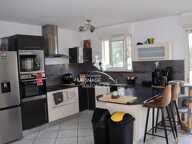 À louer chez Christelle Mesnage - QUEVERT - Belle maison mod — photo 4