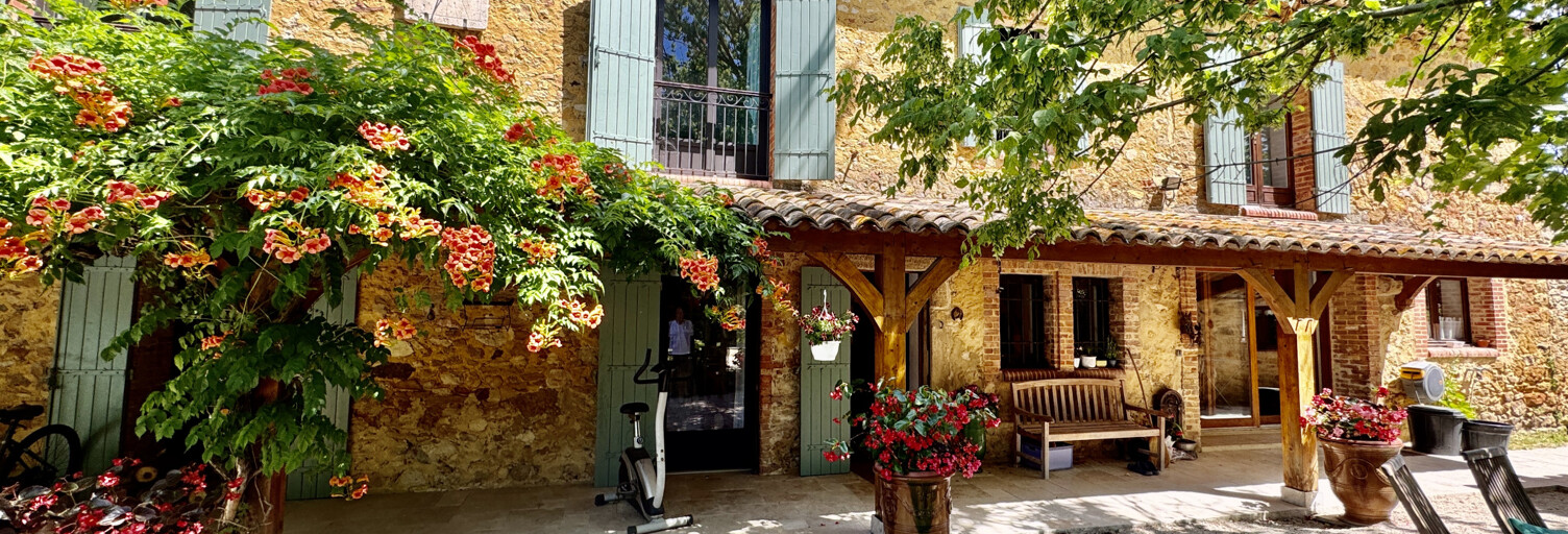 Maison 9 Pièces 315 m² à vendre à Piolenc (84420)