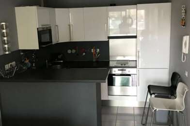 Appartement 2 pièces 870 €