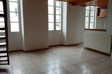 Maison 3 pièces 520 €