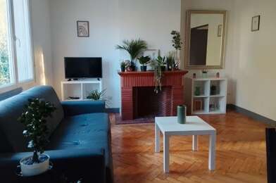 Appartement 3 pièces 1025 €