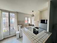 T3 en duplex au dernier étage en coeur de ville — photo 3