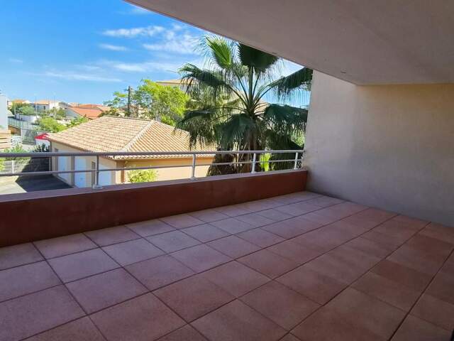 VALRAS PLAGE - Appartement À Louer — photo du bien