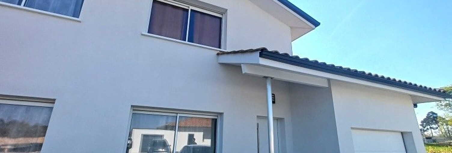 Maison 4 Pièces 83 m² à louer à Saint-Pierre-du-Mont (40280)