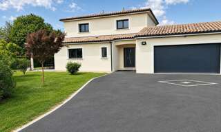 Maison 6 Pièces 234 m² à vendre à Écoyeux (17770)
