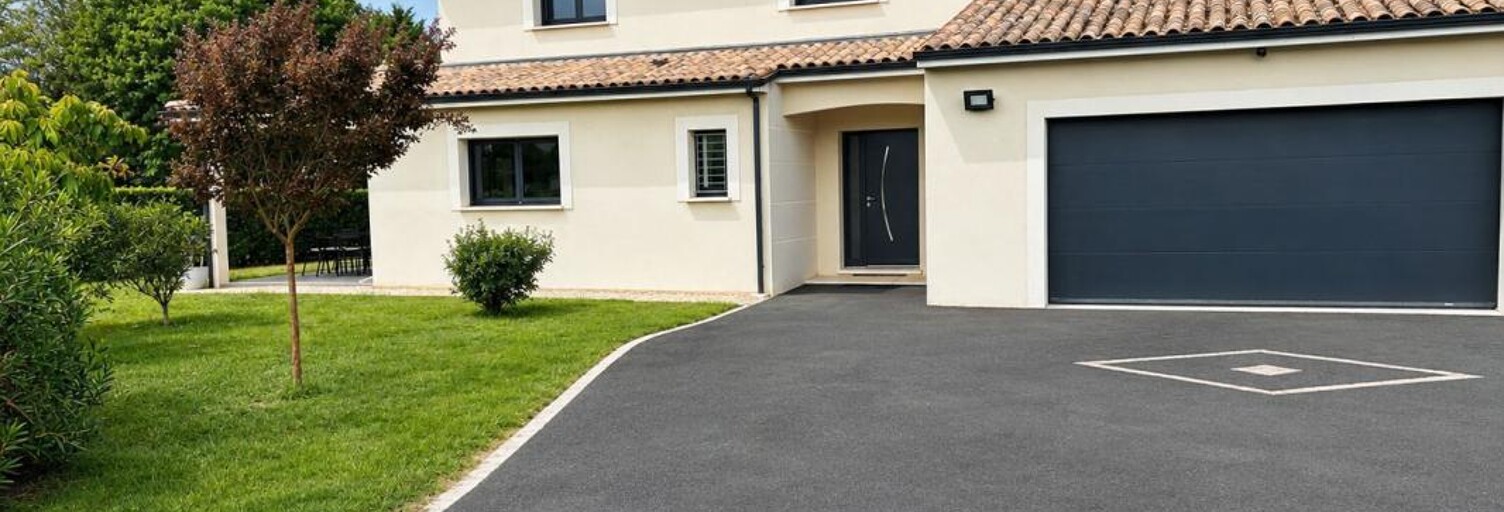 Maison 6 Pièces 234 m² à vendre à Écoyeux (17770)