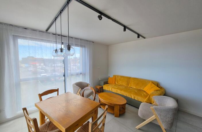 Appartement meublé à louer à TRÉBEURDEN — photo 2