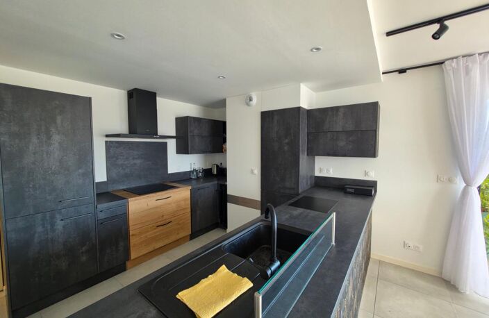 Appartement meublé à louer à TRÉBEURDEN — photo 4