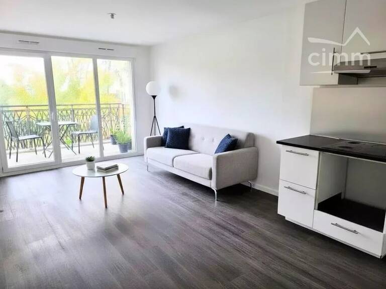 A LOUER, Courcouronnes, T3 récent R+1  - 56m² + balcon + parking — photo 1