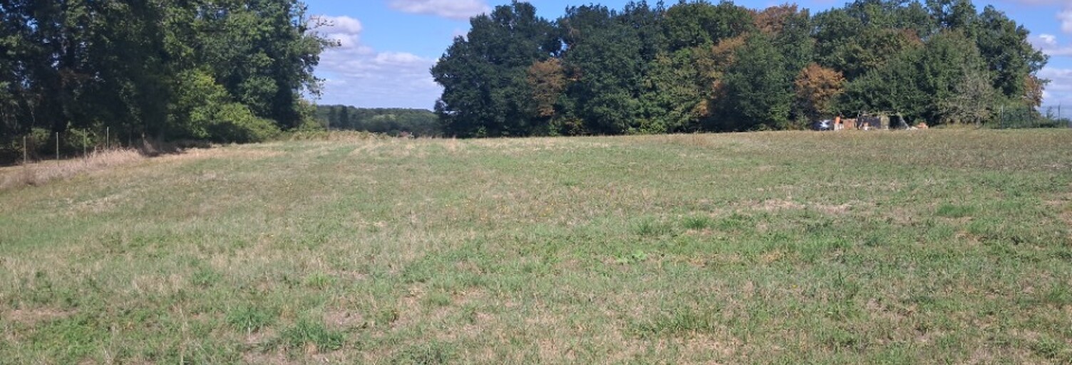 Terrain  1016 m² à vendre à Soubran (17150)